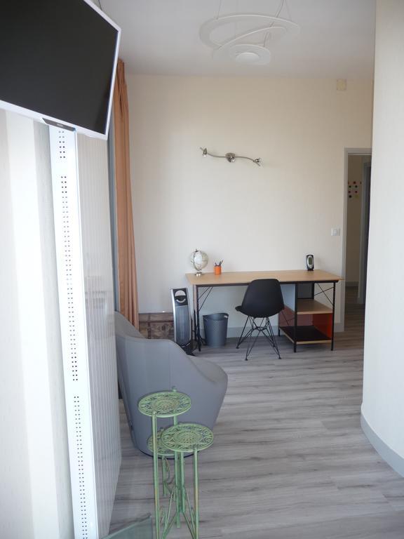 Apartamento Le 360° TOUR PERRET Panoramique LUXE 19E étage Amiens Exterior foto
